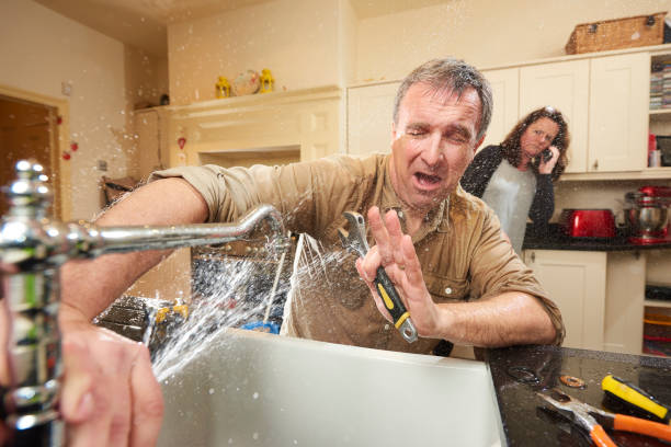 Best 24/7 water damage repair  in Totowa, NJ